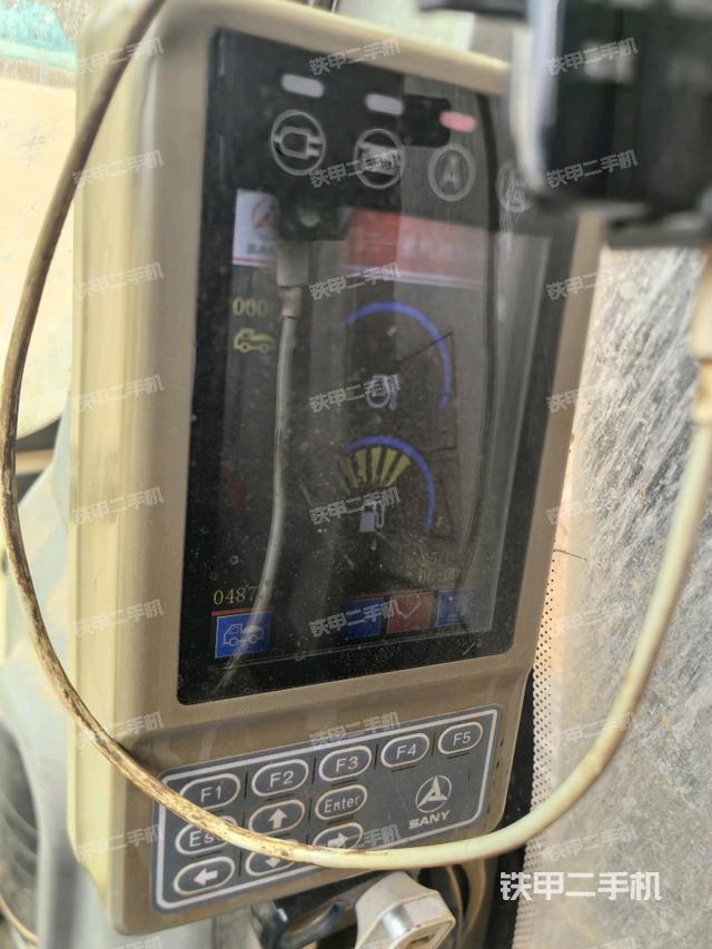 顯示屏?(駕駛室部分) 顯示屏?(駕駛室部分)