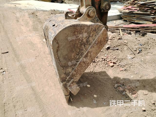 鏟斗45度（工作和回轉(zhuǎn)裝置）