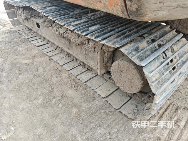 右侧履带整体（行走机构）