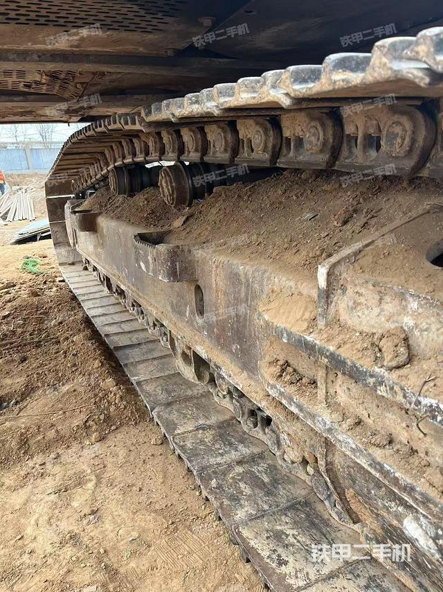 單側(cè)履帶整體（整機外觀）