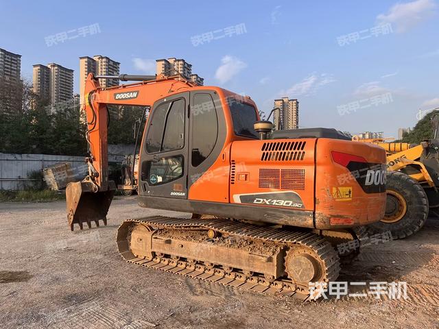 左后45（整機外觀）