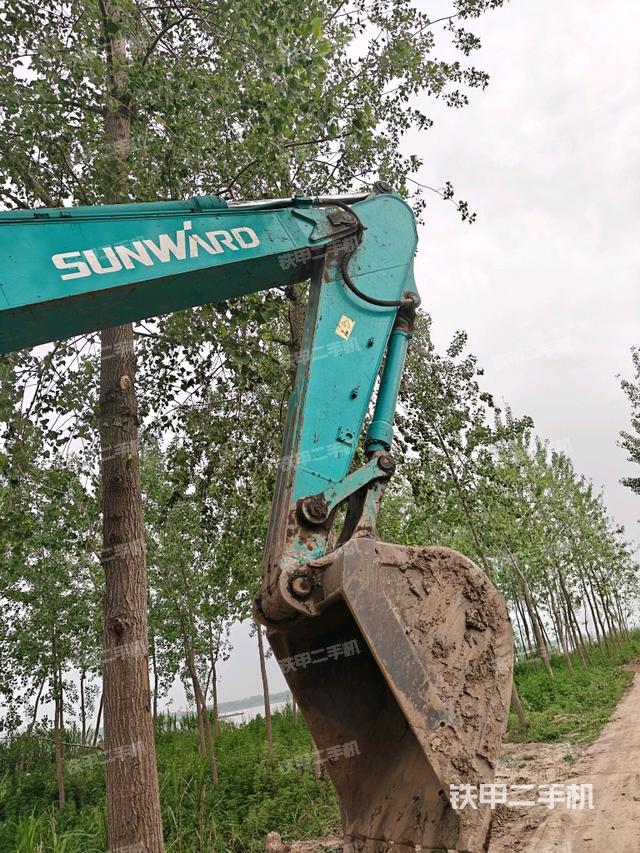 大臂整體?右側(cè)（工作和回轉(zhuǎn)裝置）