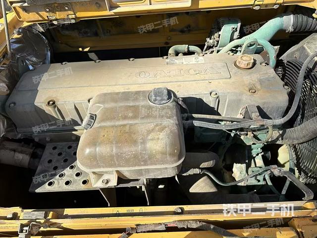 發(fā)動機(jī)整體俯視（整機(jī)外觀）