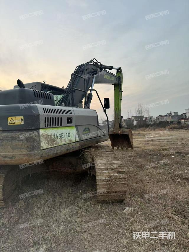 駕駛室頂部（整機(jī)外觀）