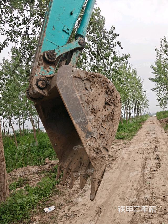 大臂根部?斜視（工作和回轉(zhuǎn)裝置）