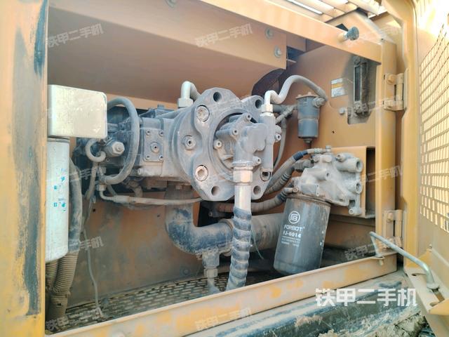 液壓泵室（大件艙室）