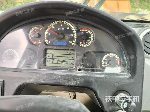 駕駛室操作臺(tái)（整機(jī)外觀及大件）