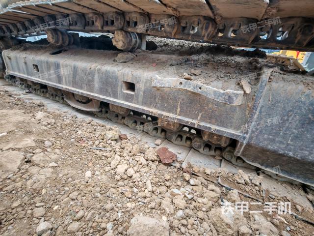 右側行走馬達蓋板（行走機構）