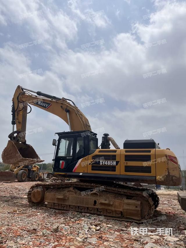 左后45（整機外觀）