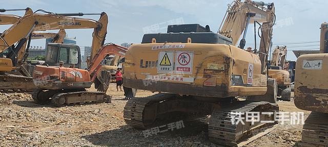 整機(jī)右后45°（整機(jī)外觀）