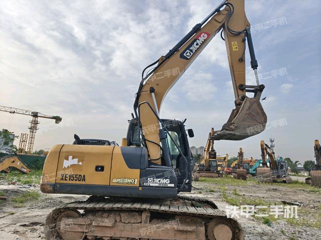 單側(cè)履帶整體（整機外觀）