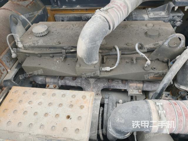 發(fā)動機(jī)整體俯視(整機(jī)外觀) 發(fā)動機(jī)整體俯視(整機(jī)外觀)