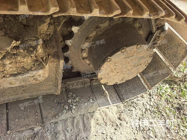 左驅(qū)動(dòng)輪（行走機(jī)構(gòu)）