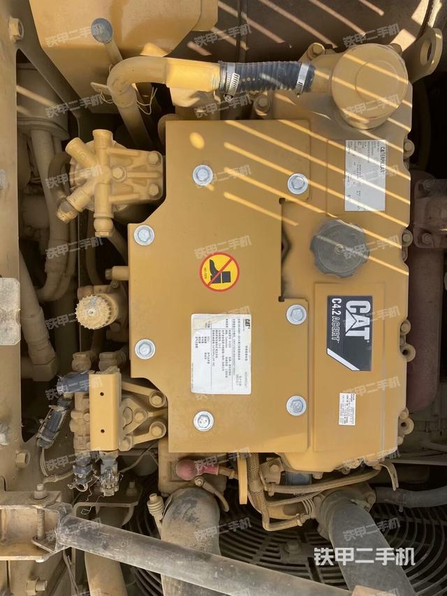 發(fā)動機(jī)整體俯視（整機(jī)外觀）