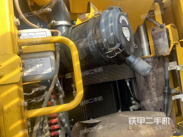 散熱器正面（大件艙室）