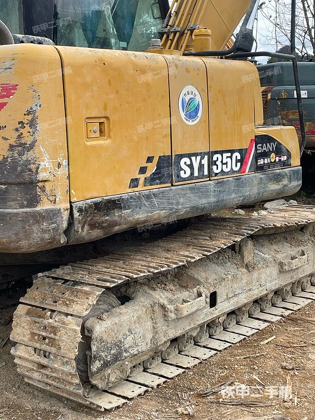 整機右后45°(整機外觀) 整機右后45°(整機外觀)