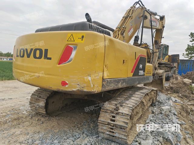 右后45(整機外觀) 右后45(整機外觀)