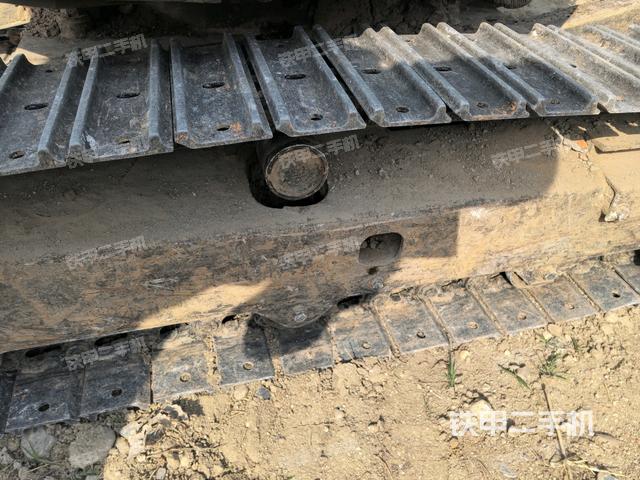 右驅動輪（行走機構）