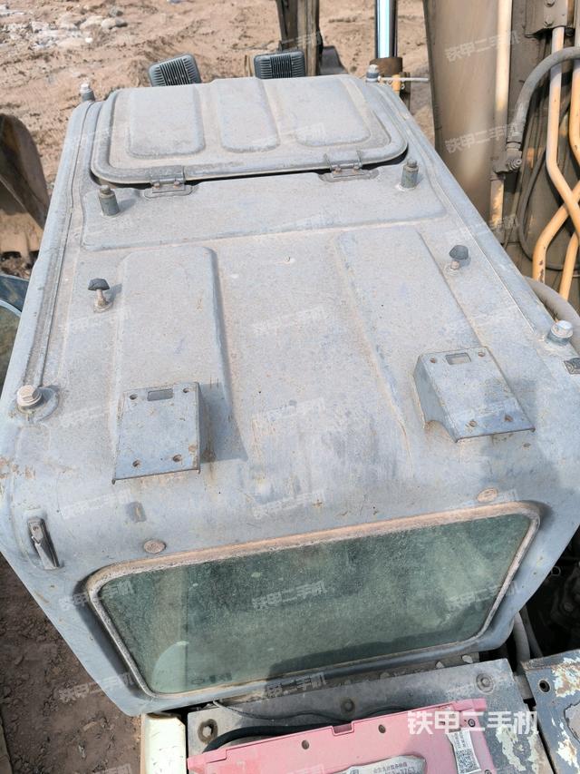 駕駛室頂部俯視（上車部件）