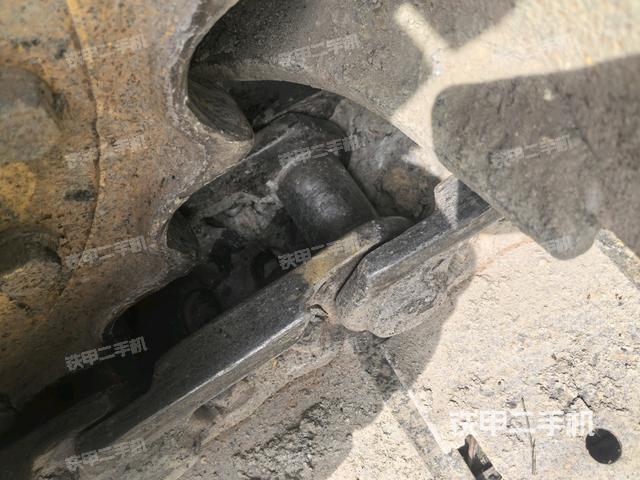 左驱动轮（行走机构）