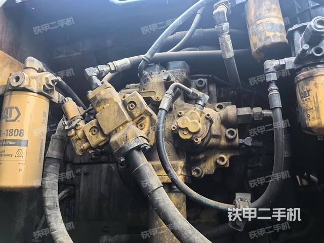 液壓泵室（大件艙室）