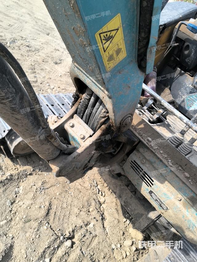 大臂根部?斜（工作和回轉裝置）