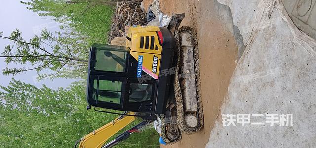 驾驶室顶部（整机外观）