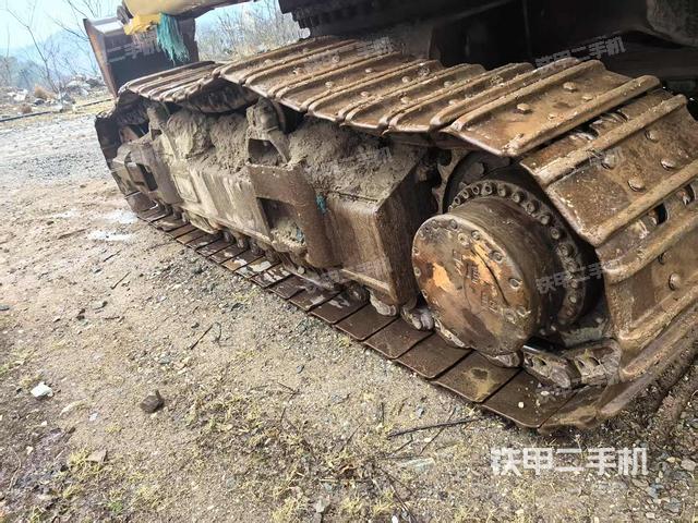 左側(cè)履帶整體?（行走機構(gòu)）