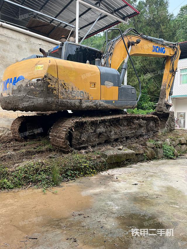 驾驶室顶部（整机外观）