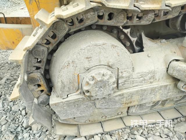 右驅(qū)動(dòng)輪（推土機(jī)底盤及工作裝置）