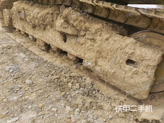 右側行走馬達蓋板(行走機構) 右側行走馬達蓋板(行走機構)