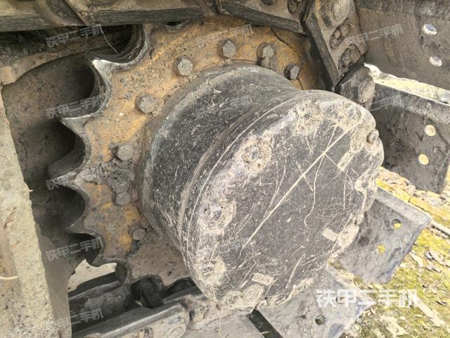 右侧行走马达盖板（行走机构）