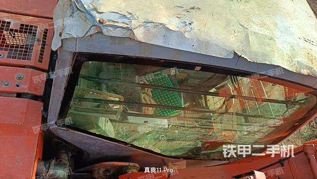 氣門(mén)室蓋螺絲特寫(xiě)(上車(chē)部件) 氣門(mén)室蓋螺絲特寫(xiě)(上車(chē)部件)