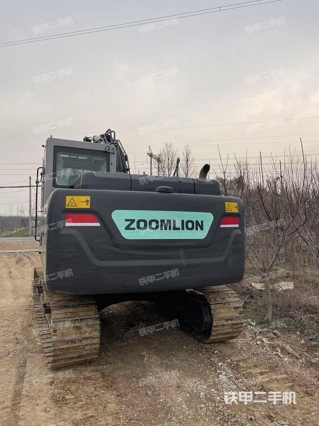 駕駛室頂部（整機(jī)外觀）