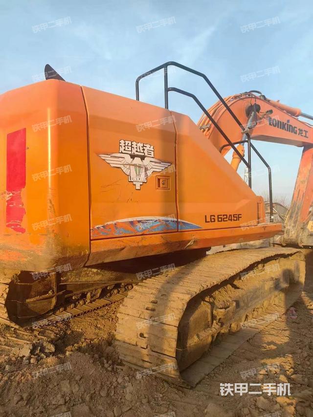 整機右后45°（整機外觀）