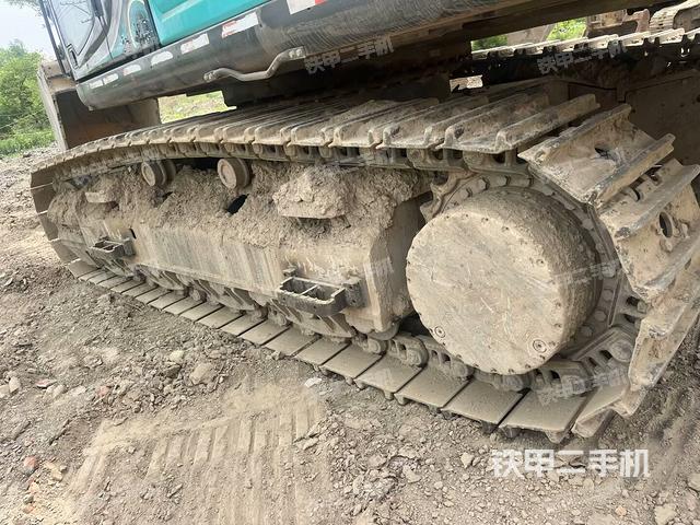 单侧履带整体（整机外观）