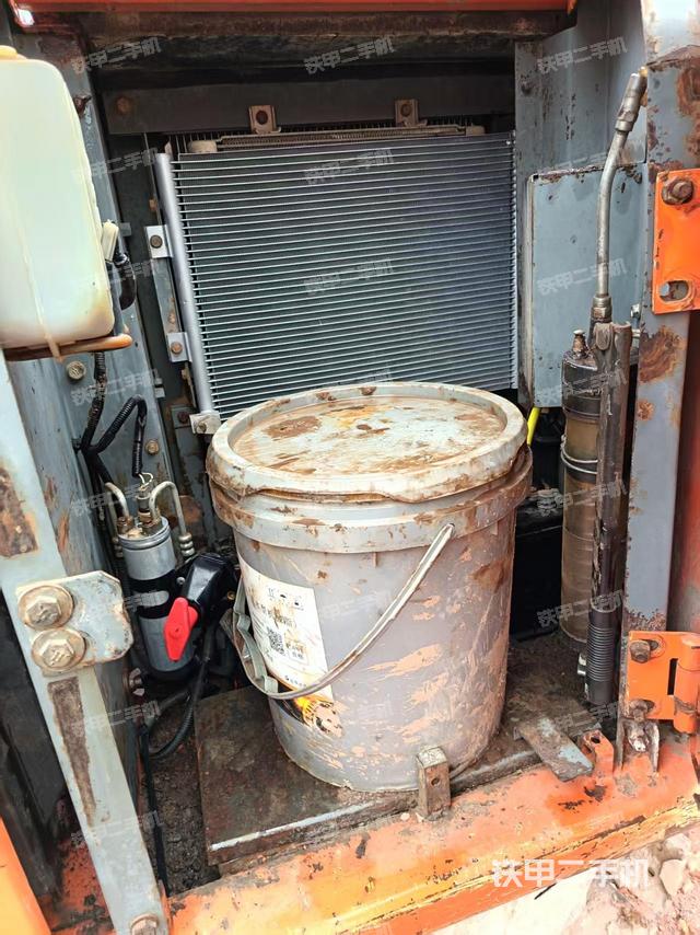 散熱器室(大件艙室) 散熱器室(大件艙室)