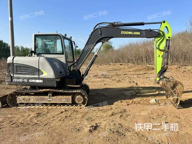 整機(jī)右后45°(整機(jī)外觀) 整機(jī)右后45°(整機(jī)外觀)