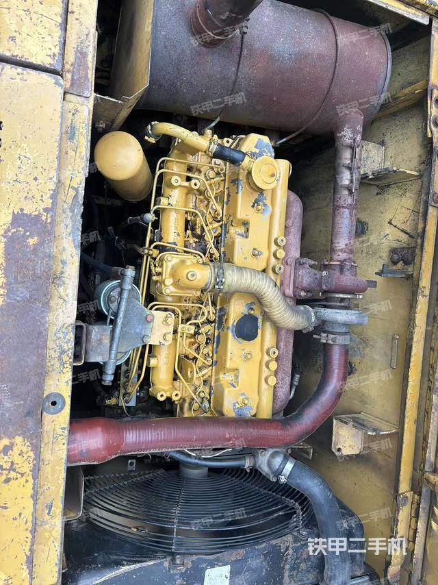 發(fā)動(dòng)機(jī)整體俯視（整機(jī)外觀）