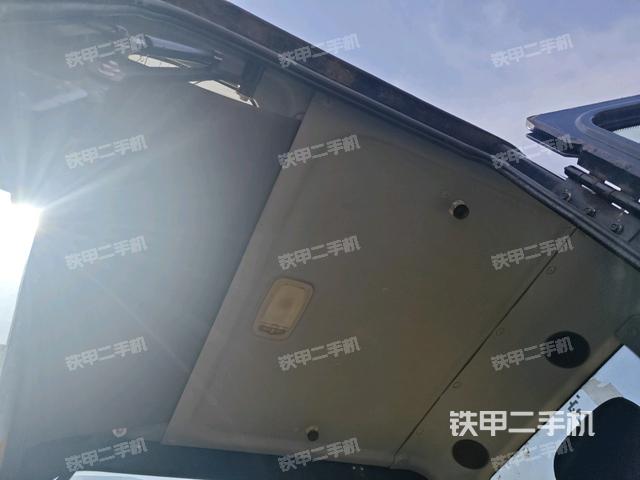 頂棚整體（駕駛室部分）