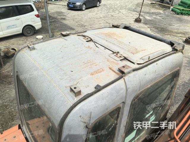 发动机室（上车部件）