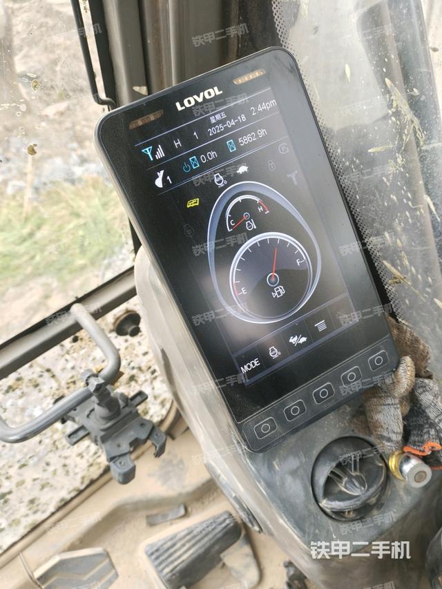 顯示屏?(駕駛室部分) 顯示屏?(駕駛室部分)