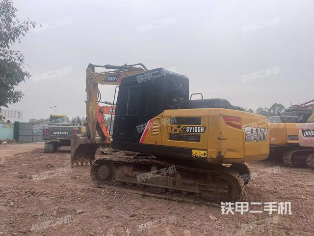 駕駛室頂部（整機(jī)外觀）