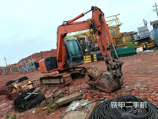 右前45(整機(jī)外觀) 右前45(整機(jī)外觀)