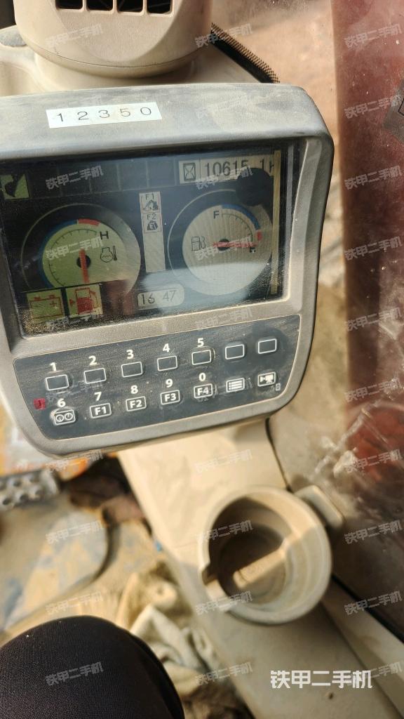 小時表(駕駛室部分) 小時表(駕駛室部分)