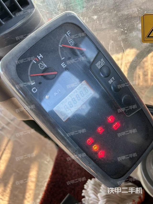 小時(shí)表(駕駛室部分) 小時(shí)表(駕駛室部分)