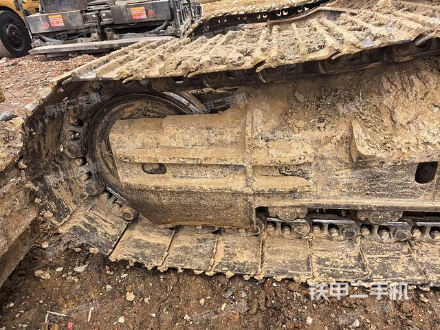 左側(cè)行走馬達(dá)蓋板（行走機(jī)構(gòu)）