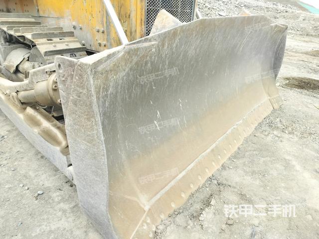 推土鏟左后（推土機(jī)底盤及工作裝置）