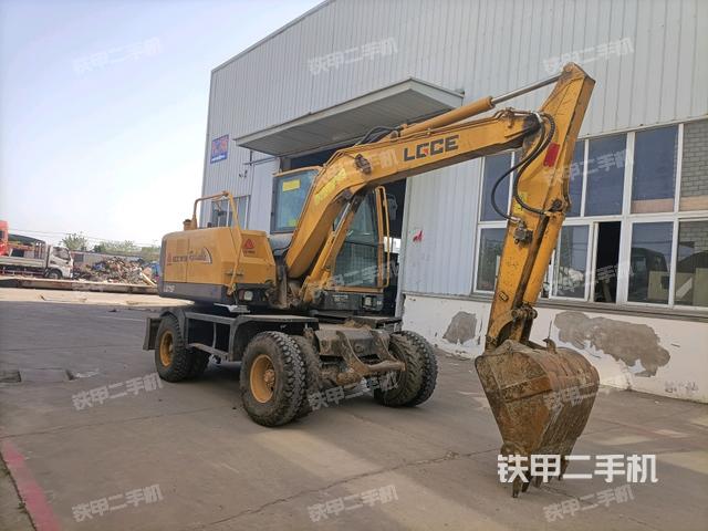 右前45(整机外观) 右前45(整机外观)