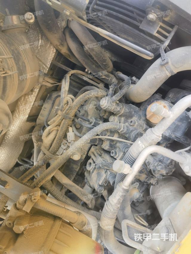 發(fā)動(dòng)機(jī)整體俯視（整機(jī)外觀）